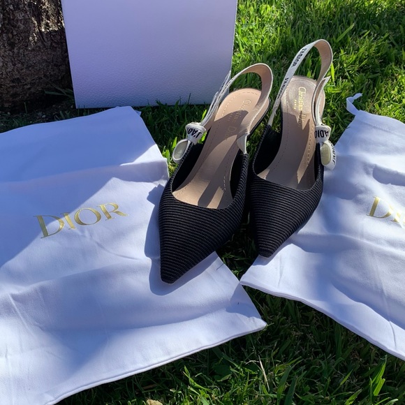 SOLD - Picture 5 of 7